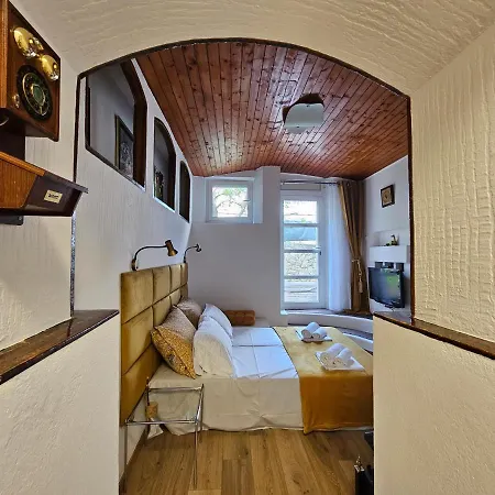 Paradise Garden With Free Parking Apartment *